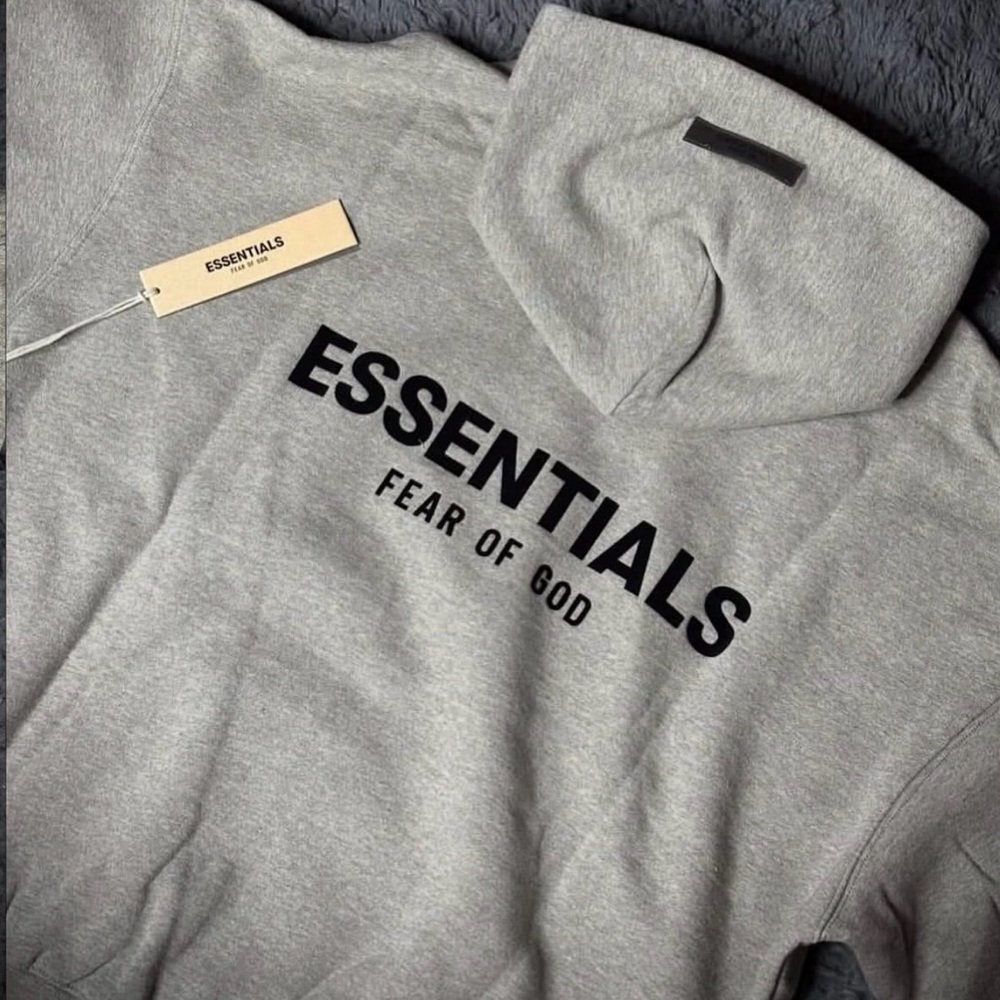 Essentials Fear of God Hoodie size Medium - Picture 4 of 4